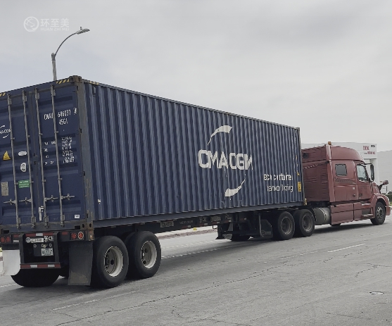 什么是“Liftgate”（尾板）服务？什么时候需要它？费用多少？